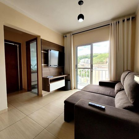 Grande Apt No Centro C/ Cozinha Completa Varanda Poços de Caldas Εξωτερικό φωτογραφία
